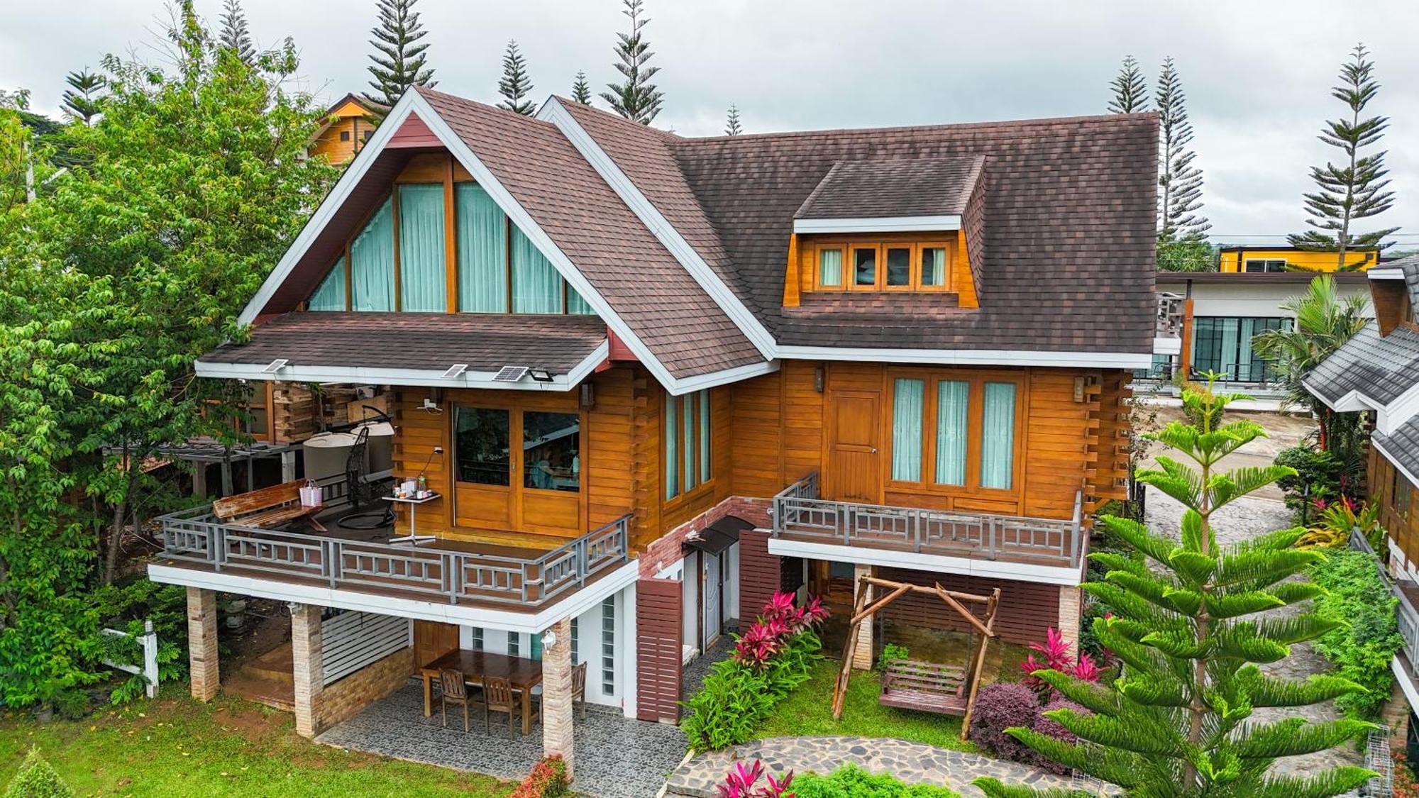 My Log Home Resort Ban Huai Phai Экстерьер фото