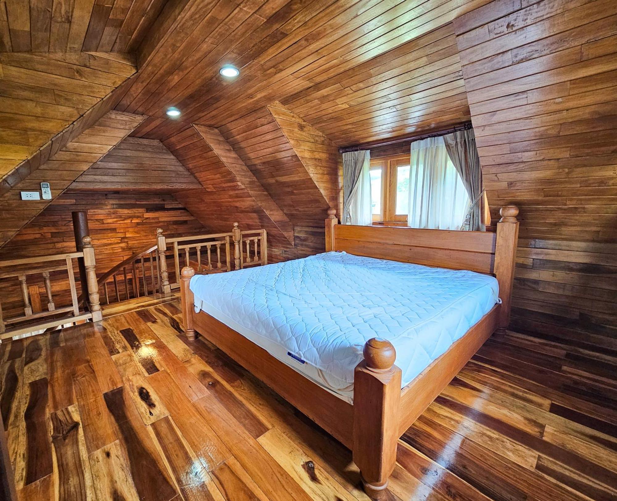 My Log Home Resort Ban Huai Phai Экстерьер фото